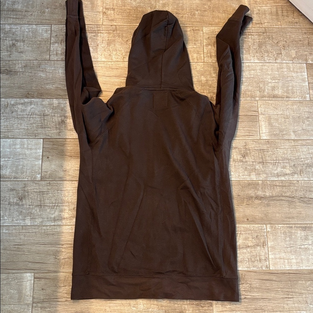 Old Navy Men's Brown Hoodie Sweater - Picture 3 of 3